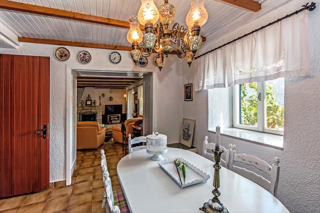 Villa Blanka Žrnovnica Quarto foto